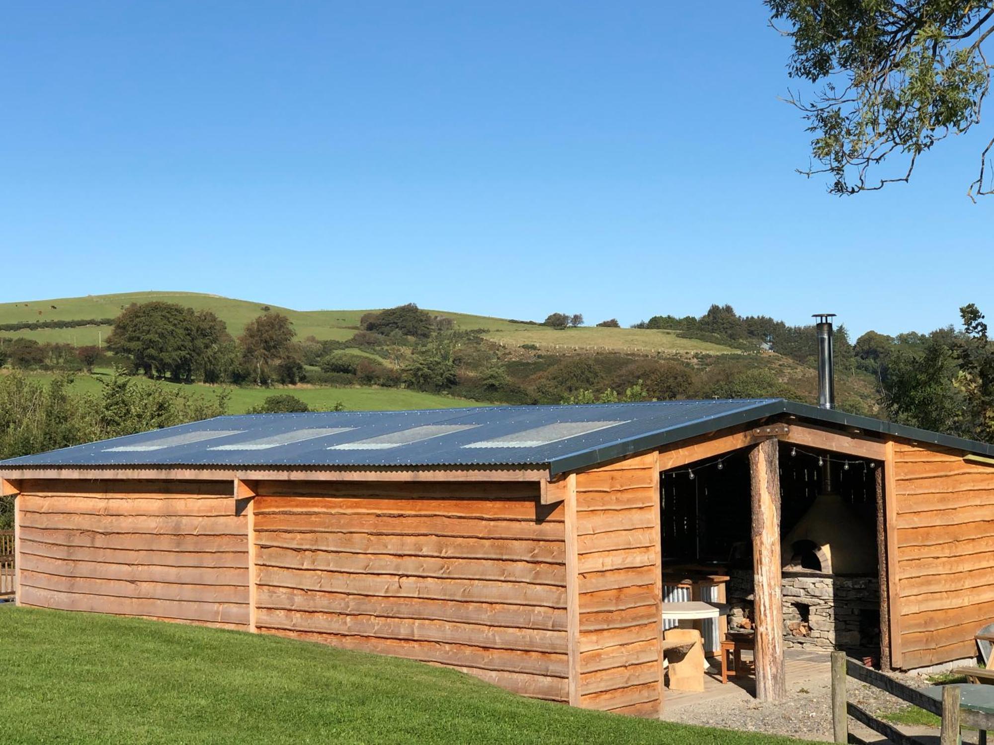 Treberfedd Farm Cottages And Cabins Lampeter Exterior foto